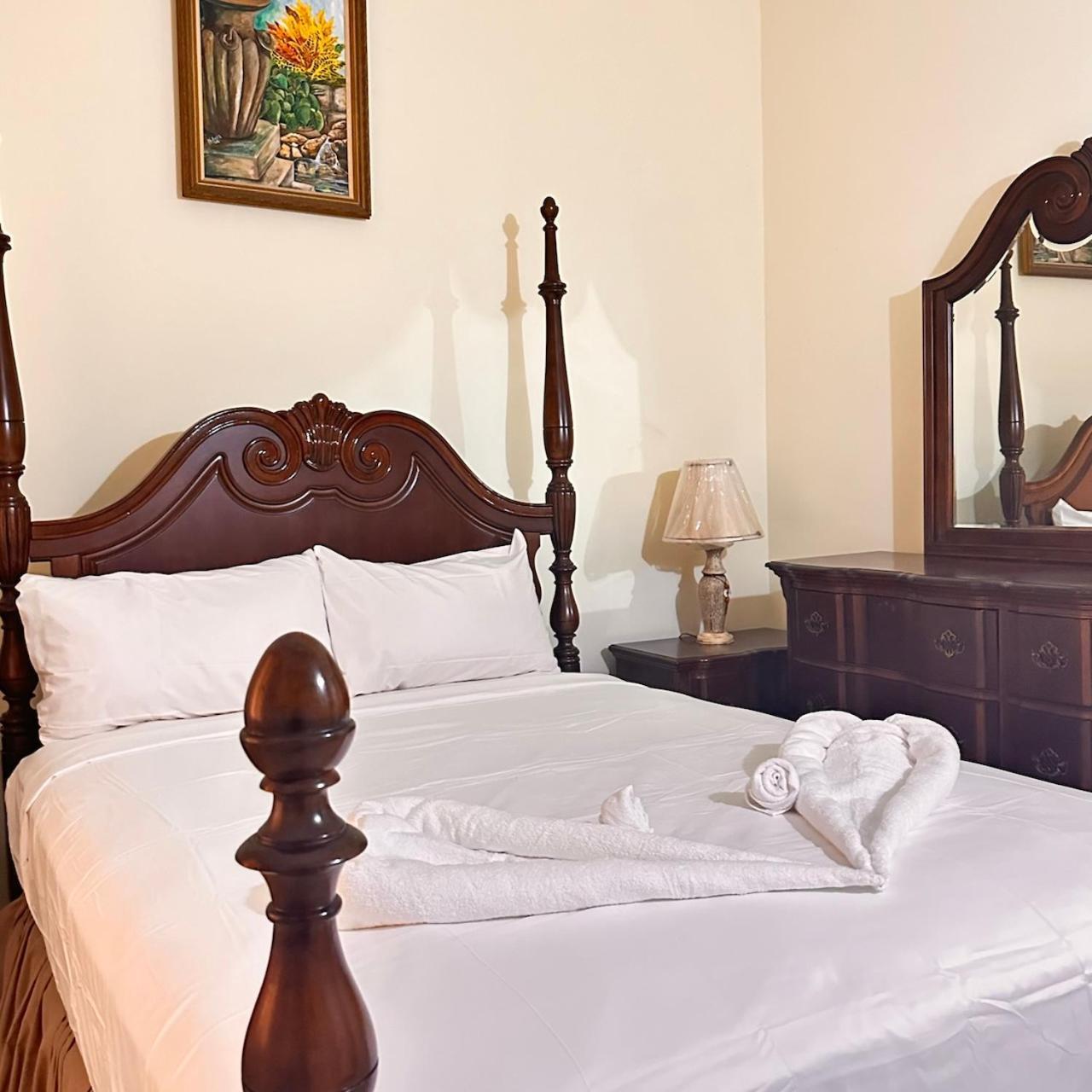 Jamnick Vacation Rentals - Richmond, St Ann, Jamaica 오쵸 리오스 객실 사진